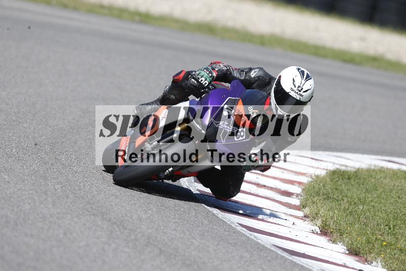 /Archiv-2025/48 25.08.2025 Cornu Master School ADR/rot-rouge/68